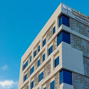 Hotel The Seasons