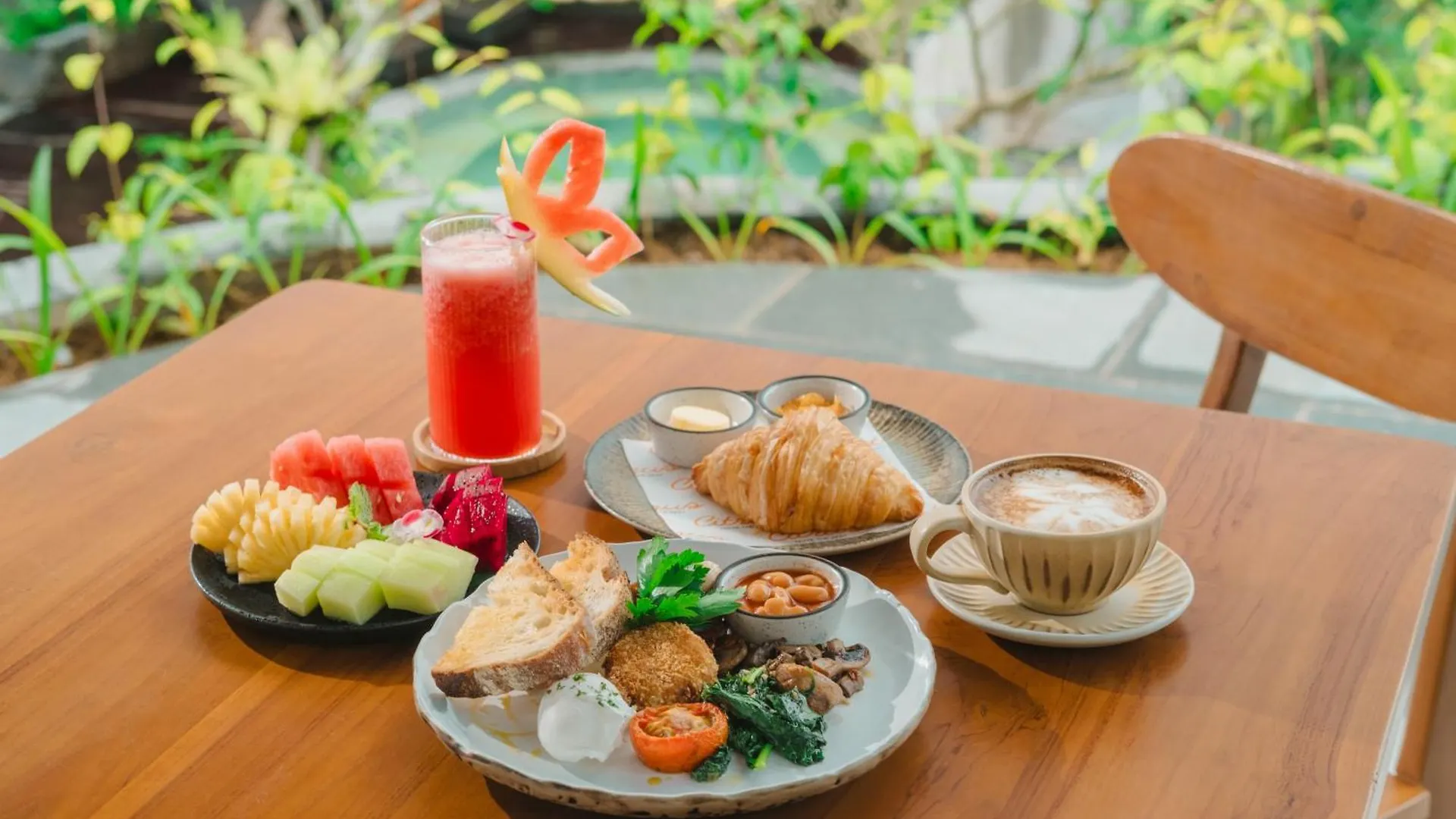 Emana Akatara Hotel Ubud  4*, Ubud (Bali)